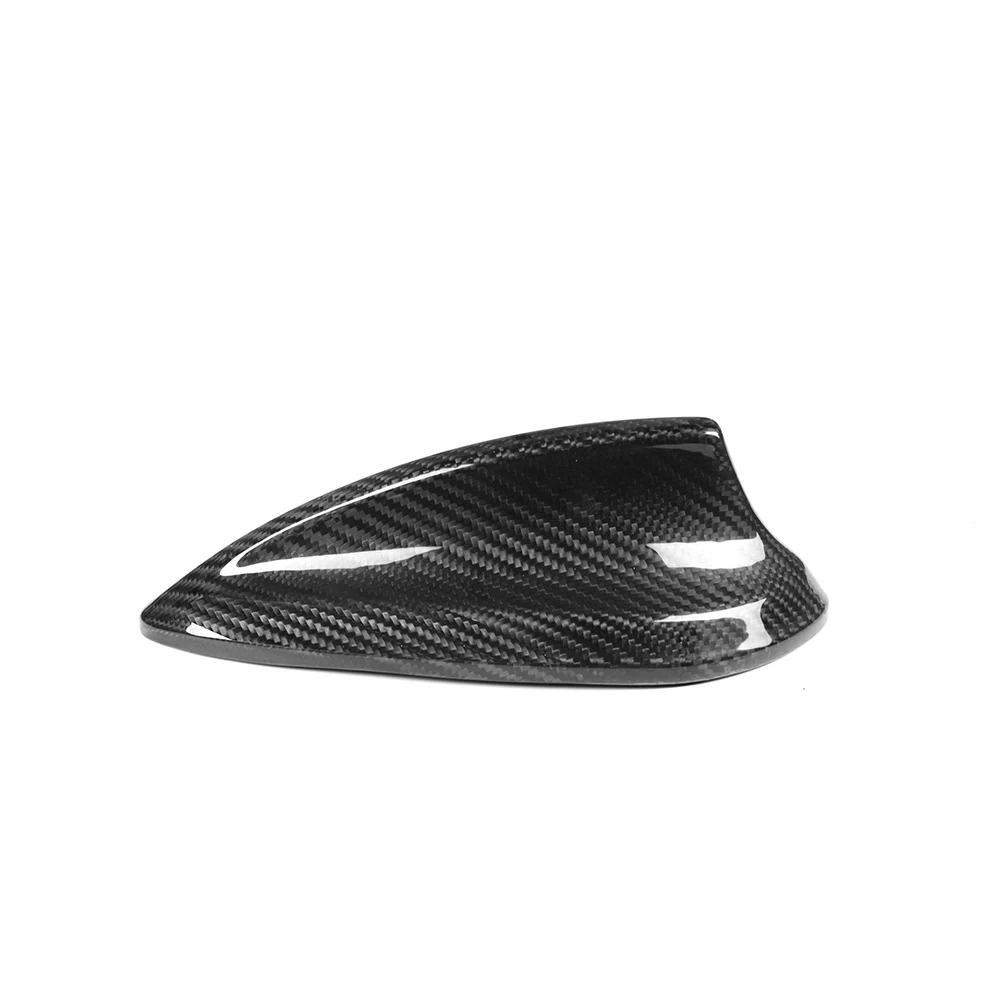 Antena dachowa Carbon BMW F30 · F32 · F80 · F82